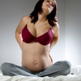 Zanim zaplanujemy ciążę, warto do niej przygotować kręgosłup.   