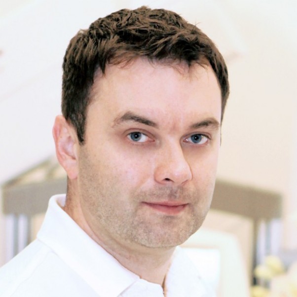 dr Maciej Rogala, specjalista medycyny estetycznej, anestezjolog     