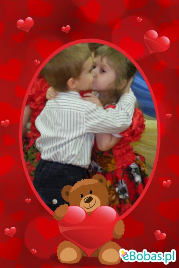 Zdjęcie zgłoszone na konkurs eBobas.pl czułości trzylatków:&#41;