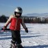 Pierwsze kroki na nartach nie są łatwe, zwłaszcza jak ma się 6 lat, ale liczy się determinacja...