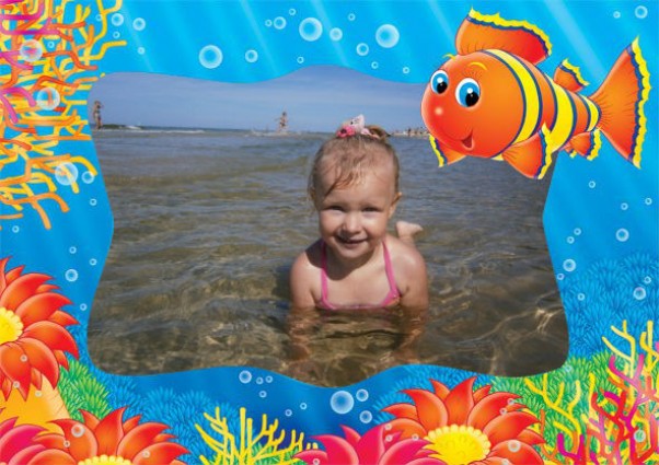 Zdjęcie zgłoszone na konkurs eBobas.pl uwielbiam wakacje:&#41; plażowanie i kąpiele:&#41; \nnasza mała syrenka Agatka:&#41;