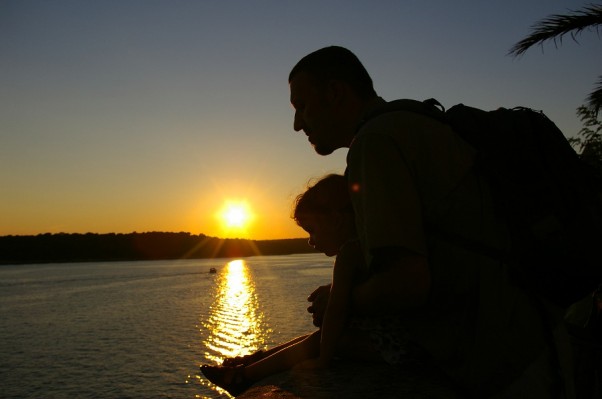 Justynka, tata &#45; zachód słońca 