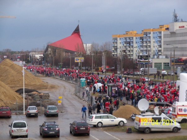 tłum mikołajów :&#41; 100_5379.JPG