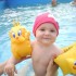 Moja słodka Majeczka pierwszy raz była na basenie i bardzo jej się podobało zwłaszcza to że można chlapać ludzi i nikt nie ma żalu