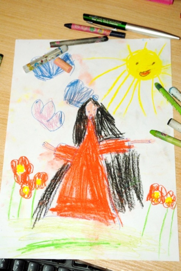Zdjęcie zgłoszone na konkurs eBobas.pl Eliza 5 lat.....mama jak malowanaq