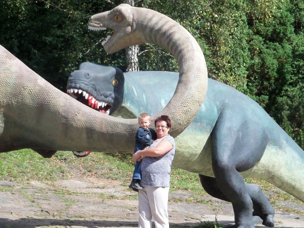 Zdjęcie zgłoszone na konkurs eBobas.pl z dwoma dinozaurami