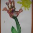 Niespełna 4 letni Michaś przygotował prezent dla mnie. Jest to piękny tulipan, wykonany z jego rączki.
