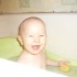 Roześmiana Majusia w kąpieli :&#41;