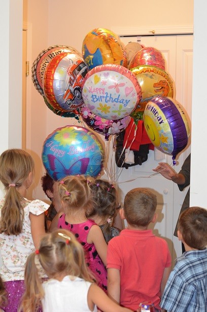 hit wieczoru  helowe balony na urodzinkach dla dzieci 
