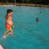 Kocham pływać. Córeczkę urodziłam we wrześniu, a w sierpieniu, jak tylko była pogoda, chodziłam z synkami na basen. Jeśli miałam to szczęście, że mąż mógł się do nas dołączyć, to zostawiałam chłopaków pod jego opieką, a sama na olimpijskim pływałam... i pływałam... i pływałam... 