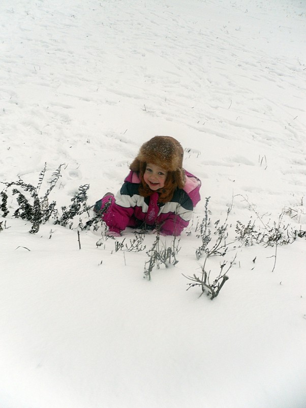 Zdjęcie zgłoszone na konkurs eBobas.pl Zabawy,na śniegu Weronika:&#41;czarna285
