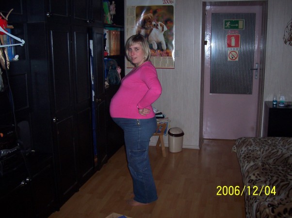 Zdjęcie zgłoszone na konkurs eBobas.pl mój wielki,ale piękny ciążowy brzuszek...