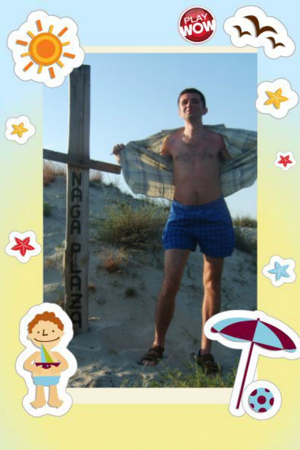 Zdjęcie zgłoszone na konkurs eBobas.pl Tatuś odkrył nagą plażę i od razu postanowił z niej skorzystać..