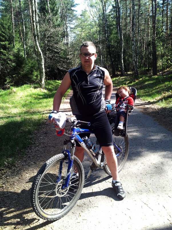 Zdjęcie zgłoszone na konkurs eBobas.pl Tomuś na majowej wycieczce rowerowej :&#41; jak widać na zdjęciu troszkę był zmęczony długą podrożą i usnął:&#41;