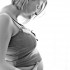 Zdjęcie zostało wykonane przez mojego męża 2 msc. temu. Przedstawia mój brzuszek w 6 msc. ciąży.