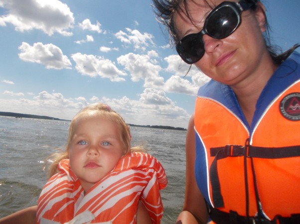 Zdjęcie zgłoszone na konkurs eBobas.pl Żegluj,żegluj ....razem z mamą i tatą:&#45;&#41;
