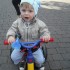 Na rowerku jeździmy w wiosenne dni uwielbiam z mamą i z tatą na wycieczki rowerowe jeździć &#40;Nataniel 2,5 roku&#41;