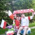 Trzyletni Kamilek razem z tatusiem kibicuje biało&#45;czerwonym!!!