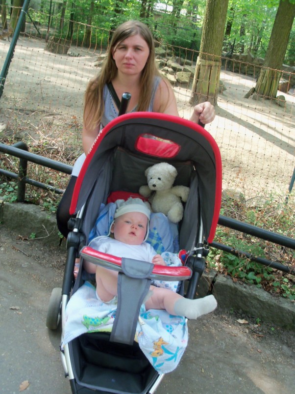 Zdjęcie zgłoszone na konkurs eBobas.pl Pierwsza majówka Filipka spędzona w zoo