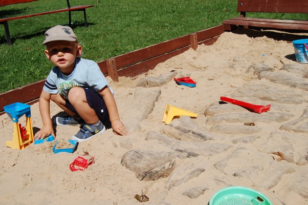 Wykopałem dinozaura :&#41; Super zabawa w piasku z nauką. 