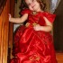 Księżniczka Nadia dumnie kroczy na karnawałowy bal 
