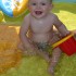 Ciepły słoneczny dzień to najlepszy czas na wyciągnięcie kolorowego baseniku Natan uwielbia się w nim pluskać a mama uwielbia przyglądać się tym niezwykłym morskim podbojom :&#41;