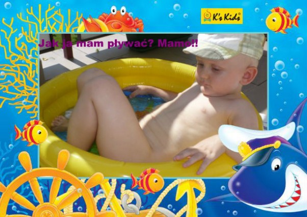 Kacper i basen:&#41; Mamo mały ten basen, jak ja mam pływać?!