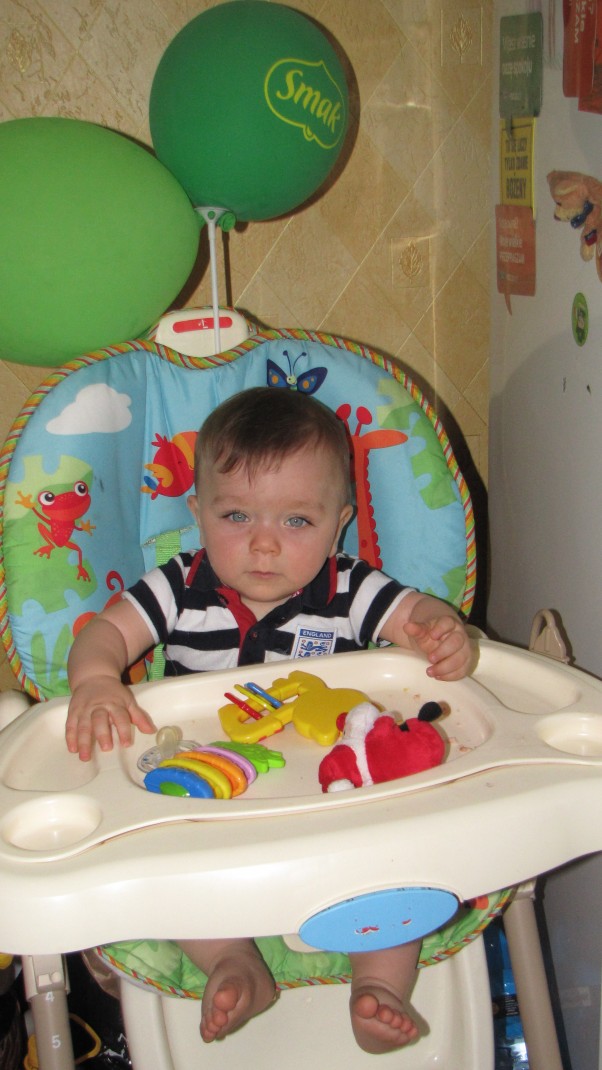 Zdjęcie zgłoszone na konkurs eBobas.pl Najpiękniejszy chłopiec na tym Świecie:*Mój synuś mający 9 miesięcy