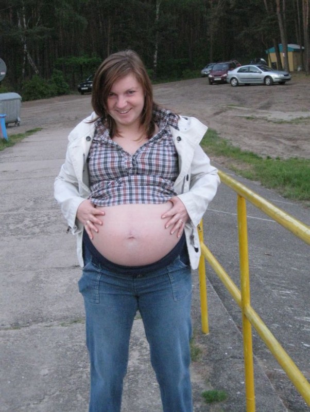 Zdjęcie zgłoszone na konkurs eBobas.pl 5 miesiąc ciąży z Nikodemem 