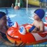 Wspólnie z naszym kochanym synkiem uczęszczamy na basen. Tam razem pływamy, śmiejemy się, chlapiemy i uśmiechamy się. Prawdziwa miłość potrafi pływać, nurkować, zjeżdżać na zjeżdżalni. Prawdziwa miłość jest wszędzie