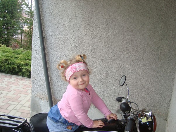 Zdjęcie zgłoszone na konkurs eBobas.pl co tam zjeżdżanie, bujanie jazda motocyklem to jest to:&#41;