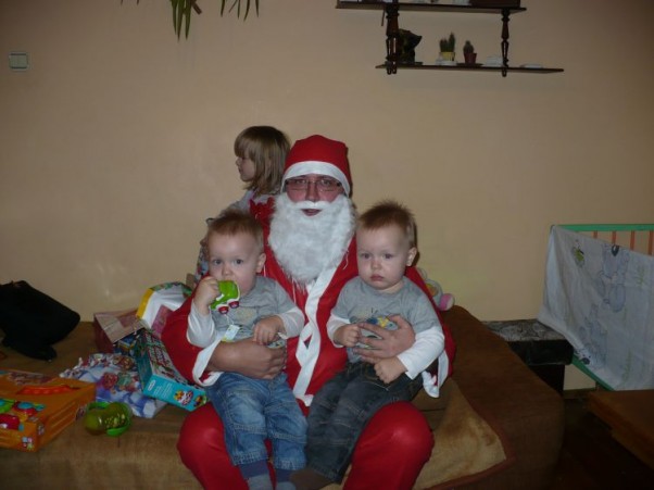 chłopcy z św Mikołajem 