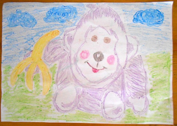 Małpka Flapi W niedziele całą rodziną wybraliśmy się do ZOO. Wiktoria uwielbia zwierzątka i postanowiła narysować małpkę, którą poznała w ZOO. 