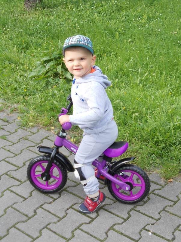 Zdjęcie zgłoszone na konkurs eBobas.pl Mój mały rowerzysta :&#41;