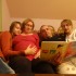 na zdjęciu są moje 14 letnie córki KLaudia i Karolina no i oczywiście tatuś Wiesiek,który czyta bajki dzidziusiowi