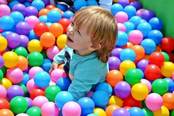 Zdjęcie zgłoszone na konkurs eBobas.pl Kolorowe dzieciństwo &#45; to szczęśliwe dzieciństwo!