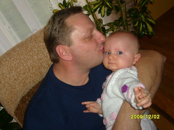 Zdjęcie zgłoszone na konkurs eBobas.pl z moim tatusiem, z moją córeczką:&#41;