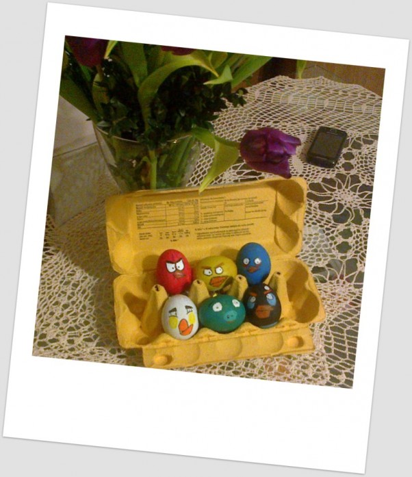 Zdjęcie zgłoszone na konkurs eBobas.pl jajka wielkanocna pomalowane na angry births Kuba płochow lat 7