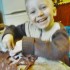 Mój syn uwielbia piec ciasteczka,to wielka frajda dla niego;&#41;