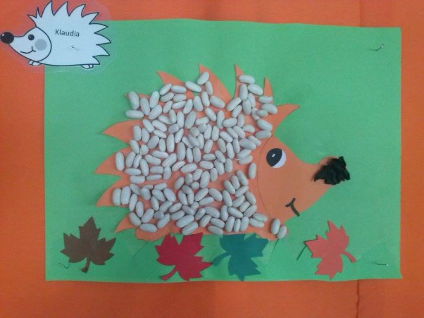 Zdjęcie zgłoszone na konkurs eBobas.pl Jeżykiem w szkole jestem,jeżykami się opiekujemy i jeżyka wykleiłam z ryżu preparowanego :&#41;