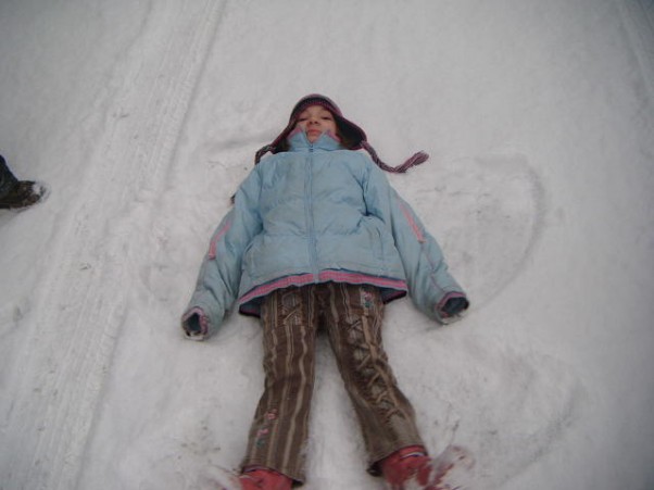 Zdjęcie zgłoszone na konkurs eBobas.pl Anioły na śniegu&#45;nie może tego zabraknąć :D
