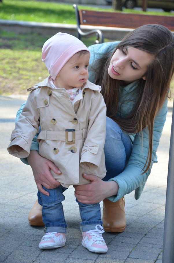 wiosna w Ciechocinku Wiosenny spacerek Tosi i mamy :&#41;