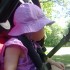 Emi odkrywa zielony świat &#45; na wycieczce w parku.