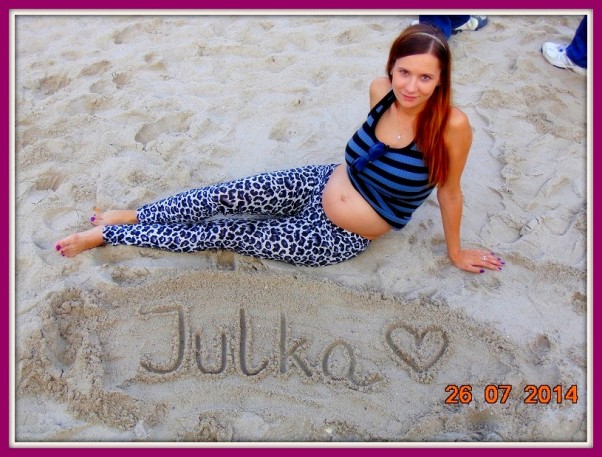 Zdjęcie zgłoszone na konkurs eBobas.pl Ja z Julką w brzuszku &#40;30 tydzień&#41; na plaży w Gdyni :&#41;