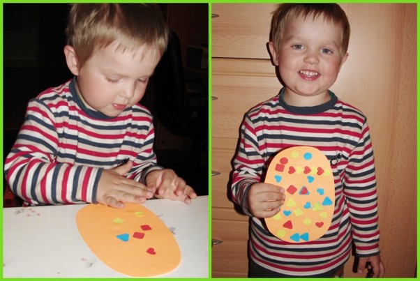 Zdjęcie zgłoszone na konkurs eBobas.pl przed Wielkanocą z zapałem dekorowałem jajka. &#40;nie miałem wtedy jeszcze 3 lat&#41; :&#41;