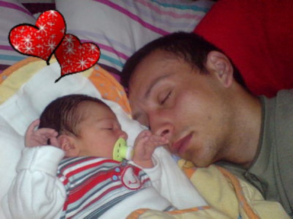 Z Tatusiem  Bo z tatą śpi się najlepiej :&#41;&#41;&#41;&#41;