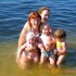 na zdjeciu jestem Ja z synami Arkadiuszem Alexem i koleżanką Sylwią i jej córką Amelką .\nWakacyjny wyjazd nad jezioro z znajomymi .