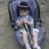 Jestem sobie mały Kubuś na wakacjach w Zakopanym:&#41; mam kapelusz i cipaszkę ale mama zapomniała o bucikach:&#41;