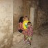 Nawet będąc daleko od domu,trzeba dzieci obdarowywać buziolkami.\nRuiny Agadiru&#45;Marocco 2011