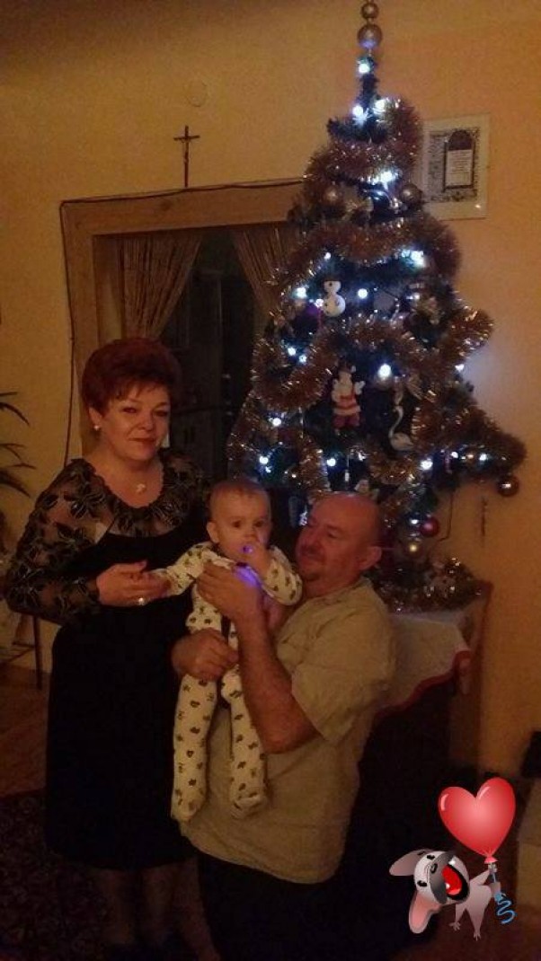 Zdjęcie zgłoszone na konkurs eBobas.pl Pierwsze święta z dziadkami :&#41; 